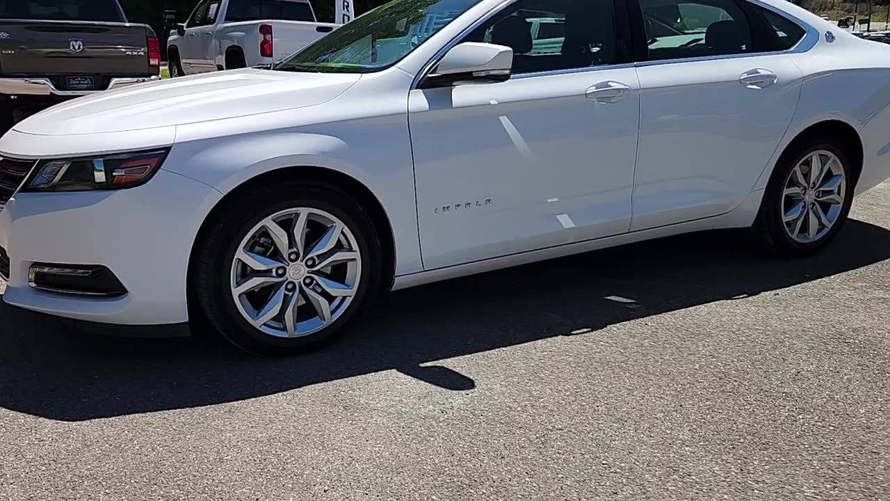 Used 2019 Chevrolet Impala LT w/ LT Leather Package FWD image 3
