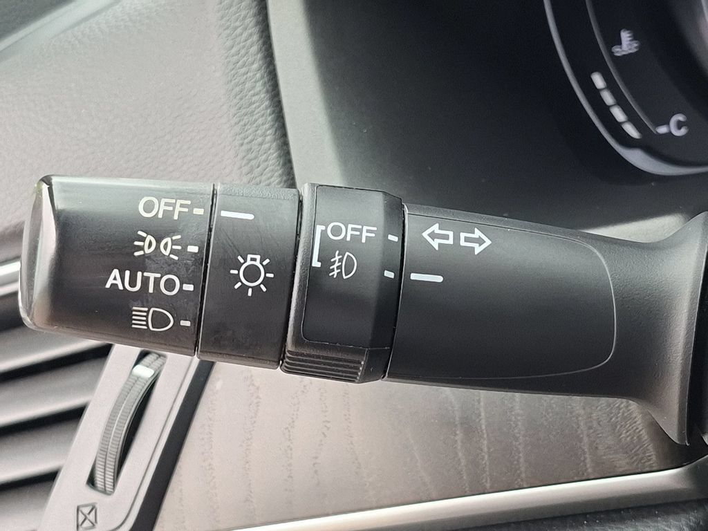 Used 2021 Honda Accord EX-L image 19