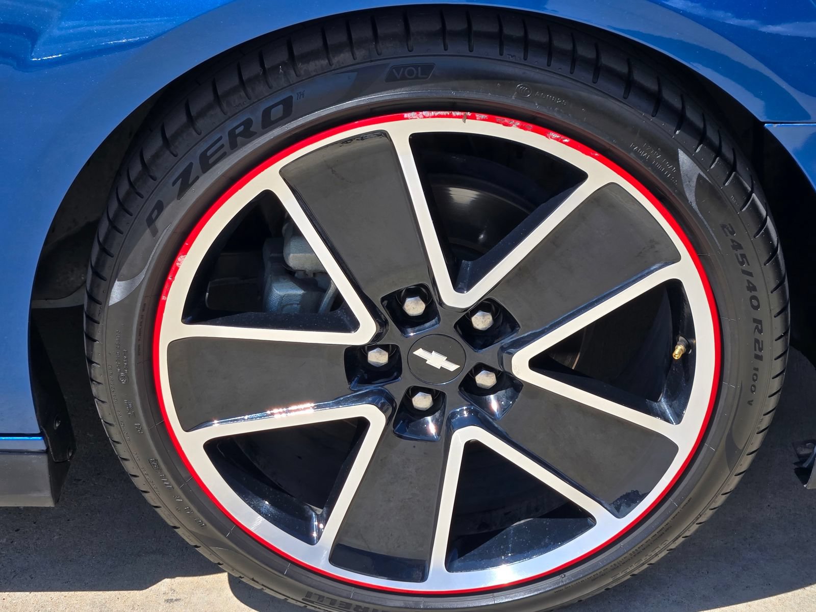 Used 2013 Chevrolet Camaro LT w/ Hot Wheels Special Edition RWD image 7