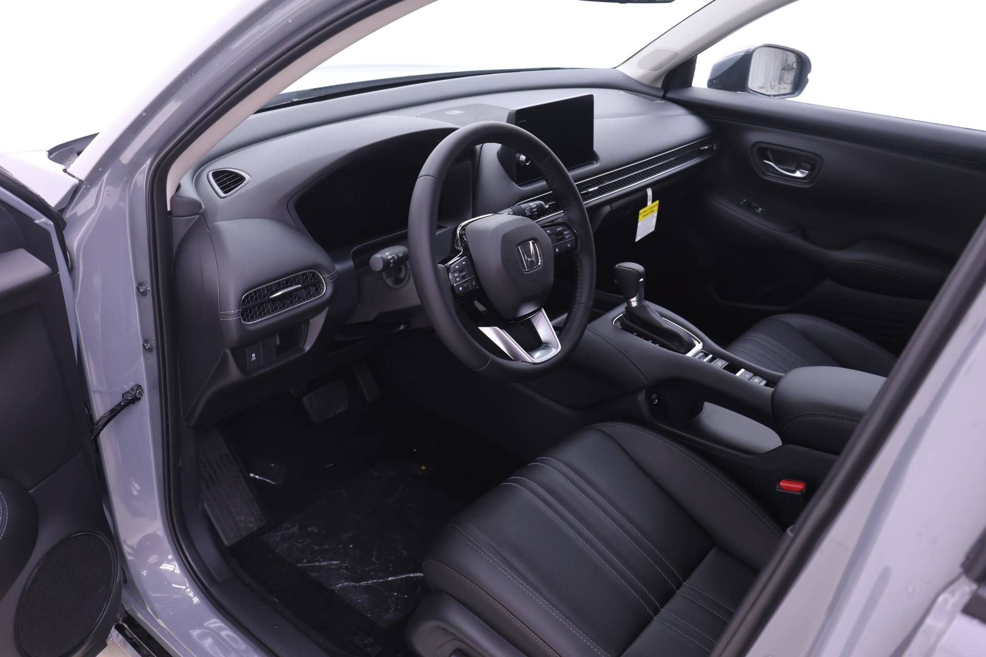 New 2027 Honda HR-V EX-L image 3