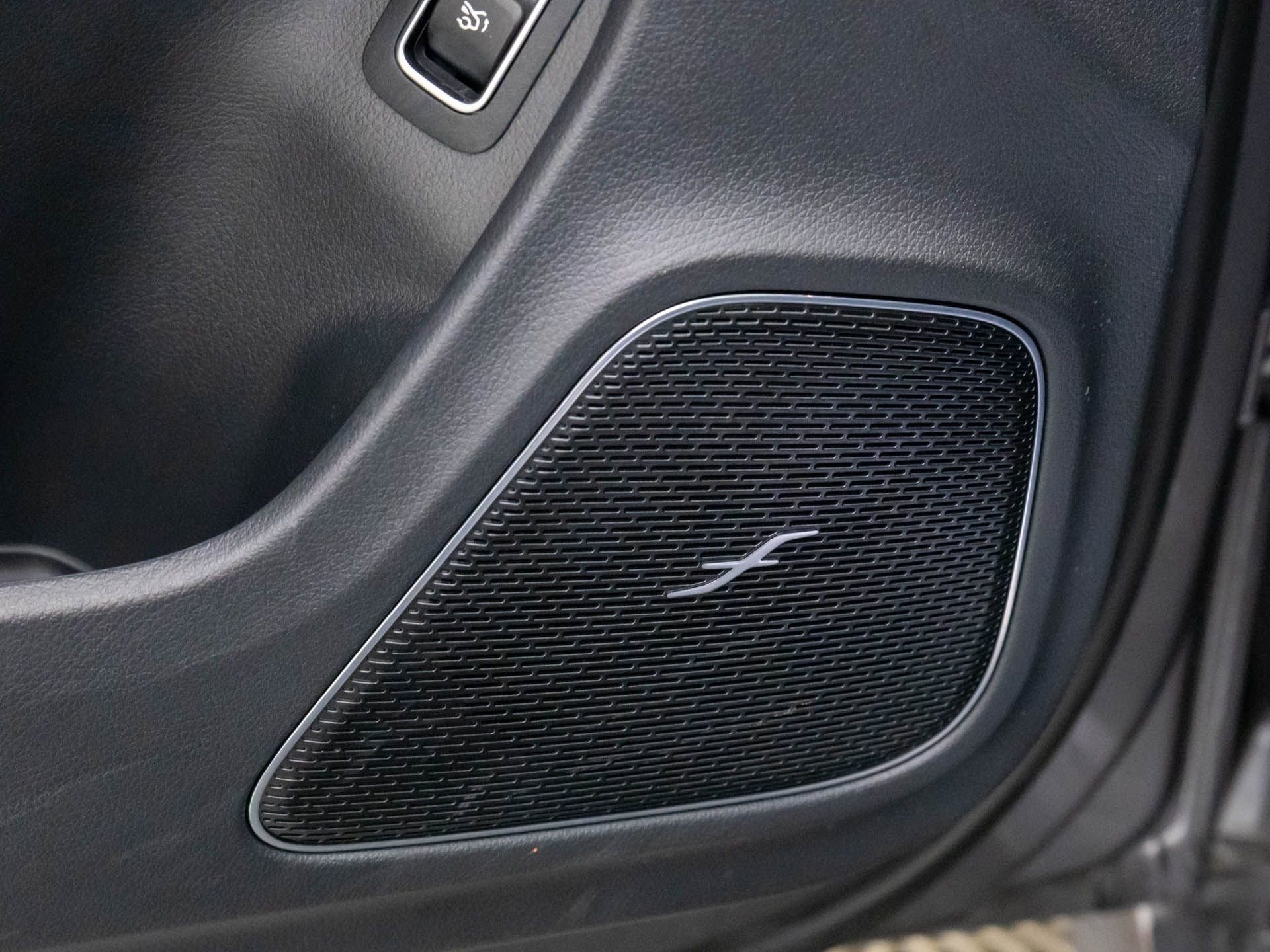 Used 2025 Mercedes-Benz CLA 35 AMG 4MATIC image 14