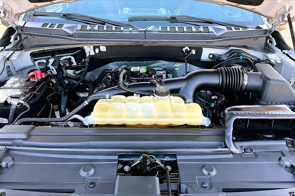 Certified 2020 Ford F150 XLT w/ Equipment Group 302A Luxury image 10