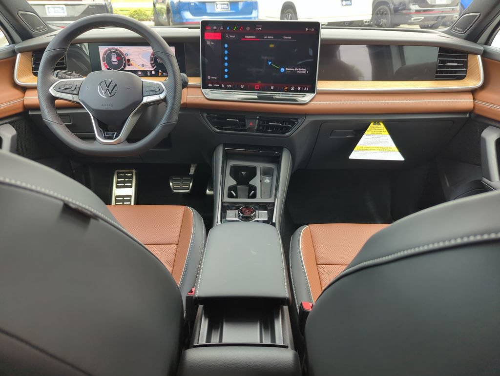 New 2026 Volkswagen Tiguan SEL R-Line AWD/4WD image 25