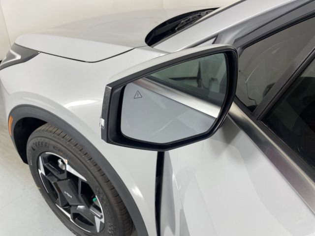 New 2026 Kia Sportage EX w/ EX Panorama Roof Package image 13