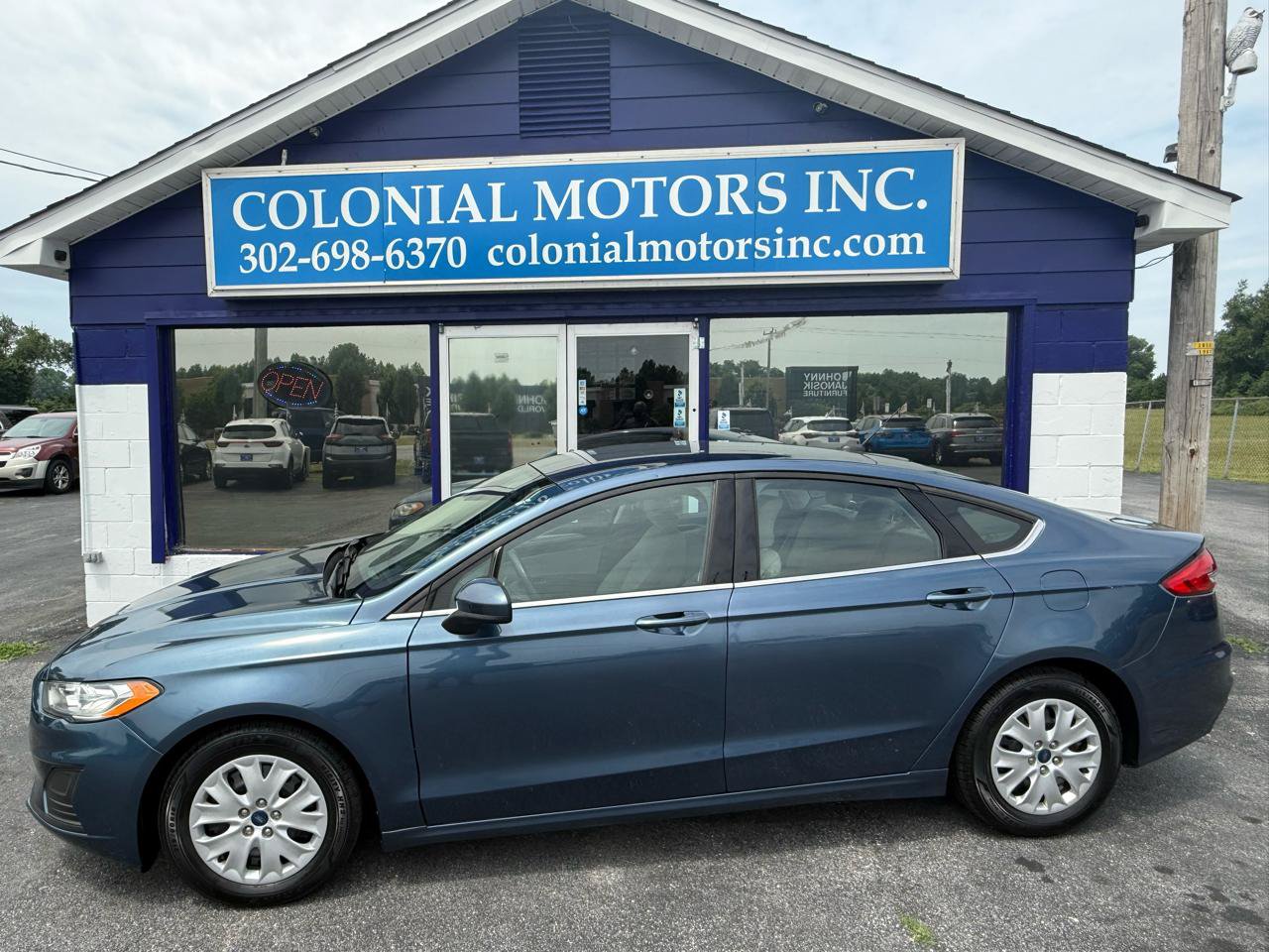 Used 2019 Ford Fusion S FWD image 1