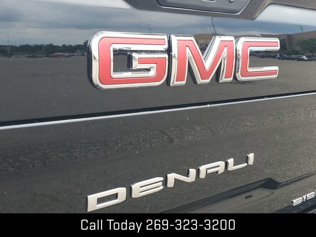 New 2025 GMC Sierra 2500 Denali w/ Denali Reserve Package image 34