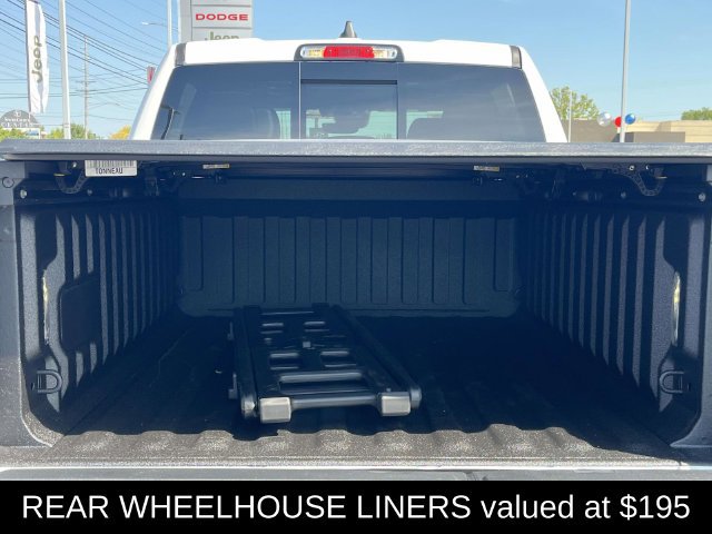 New 2027 RAM 1500 Laramie w/ Night Edition AWD/4WD image 18