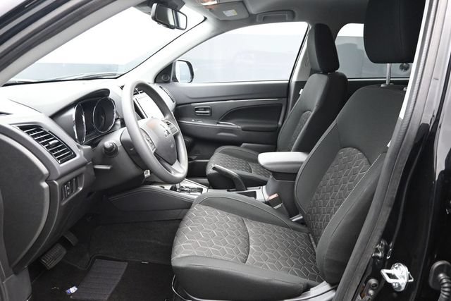 New 2026 Mitsubishi Outlander Sport ES AWD/4WD image 6