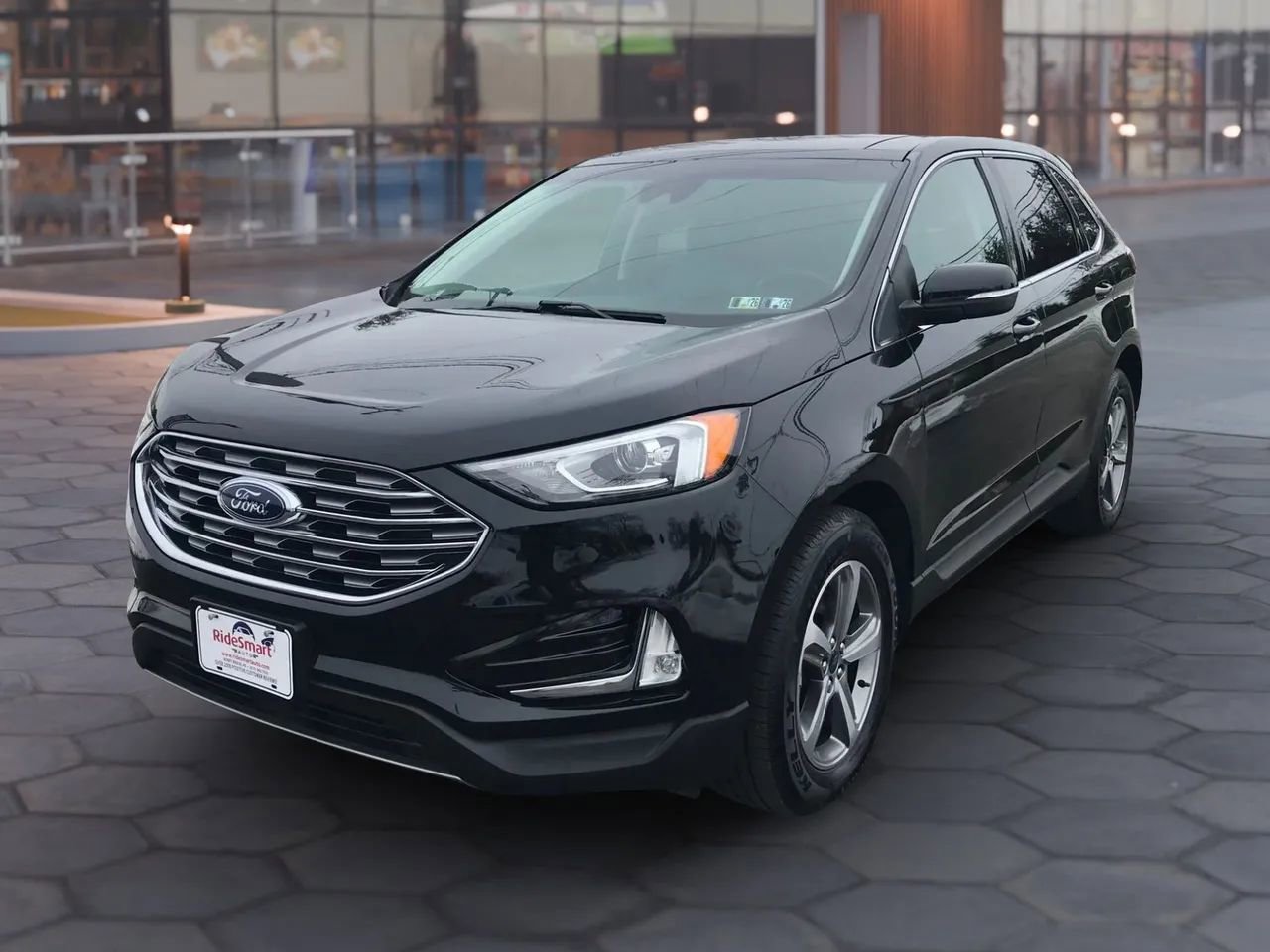 Used 2020 Ford Edge SEL w/ Convenience Package image 6