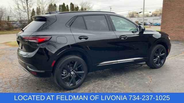 Certified 2022 Buick Envision Essence w/ Sport Touring Package image 8