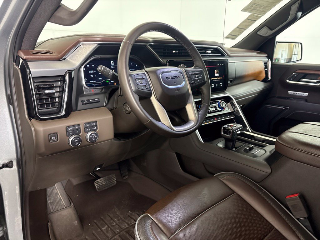 Used 2023 GMC Sierra 1500 Denali w/ Technology Package AWD/4WD image 26