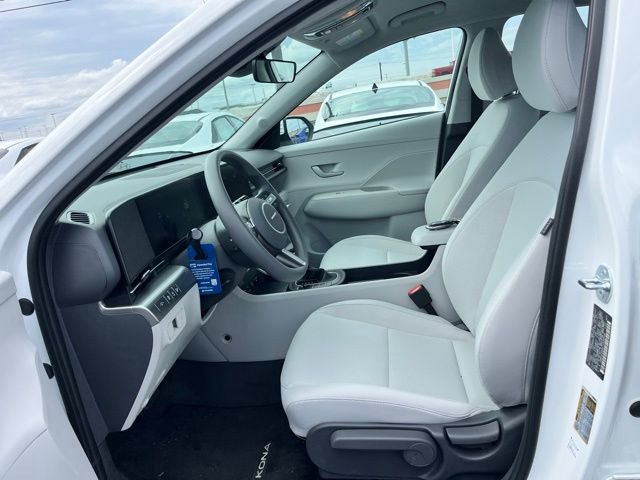 New 2026 Hyundai Kona SE FWD image 15
