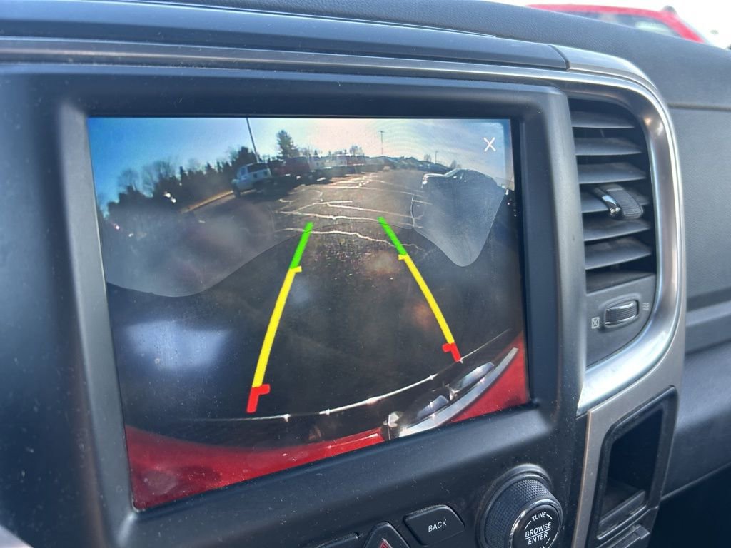 Used 2018 RAM 1500 SLT image 19