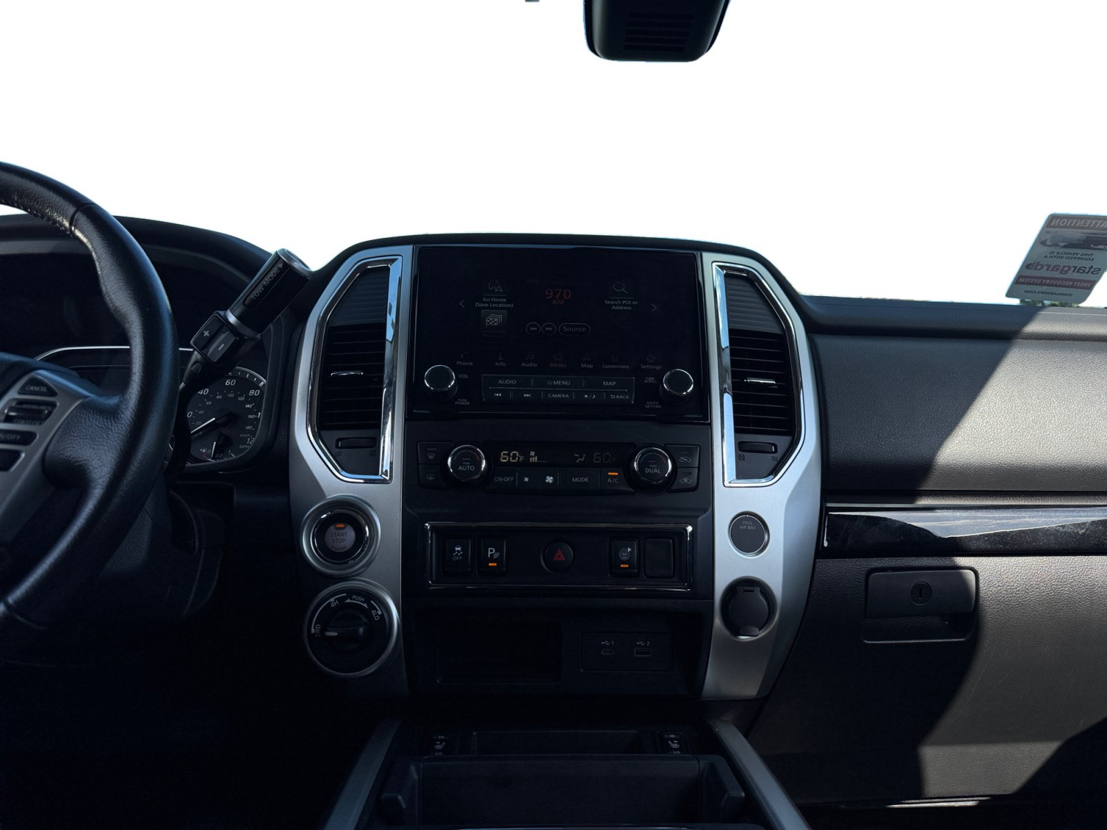 Used 2021 Nissan Titan SV w/ SV Convenience Package AWD/4WD image 11