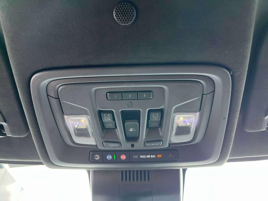 Certified 2024 GMC Sierra 1500 Denali Ultimate AWD/4WD image 34