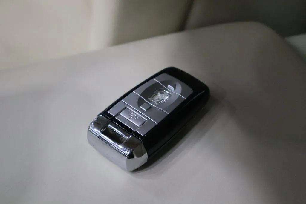 Used 2010 Rolls-Royce Ghost image 14