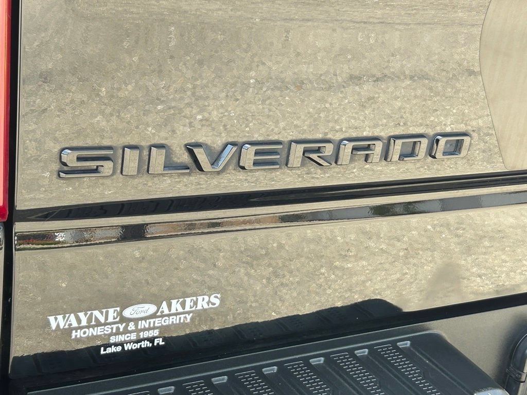Used 2020 Chevrolet Silverado 1500 Custom w/ Rally Edition RWD image 22