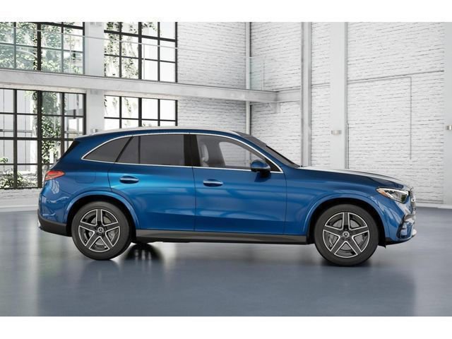 Used 2025 Mercedes-Benz GLC 300 4MATIC image 15