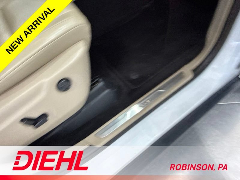 Used 2018 Jeep Grand Cherokee Limited AWD/4WD image 15