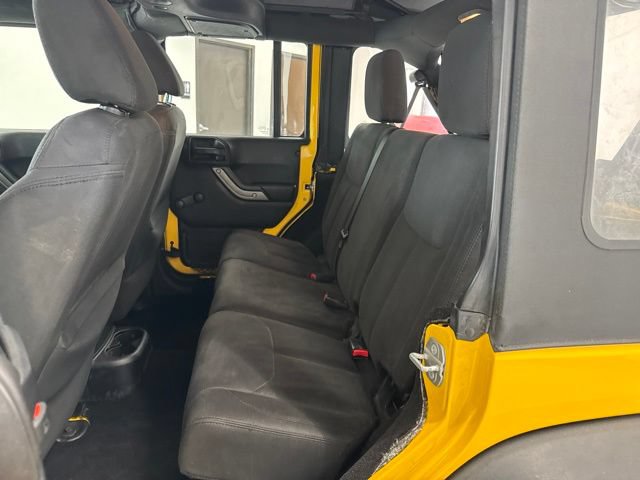 Used 2015 Jeep Wrangler Unlimited Sport AWD/4WD image 19