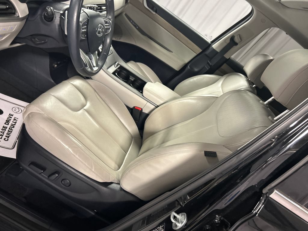 Used 2022 Hyundai Palisade SEL w/ Premium Package FWD image 10