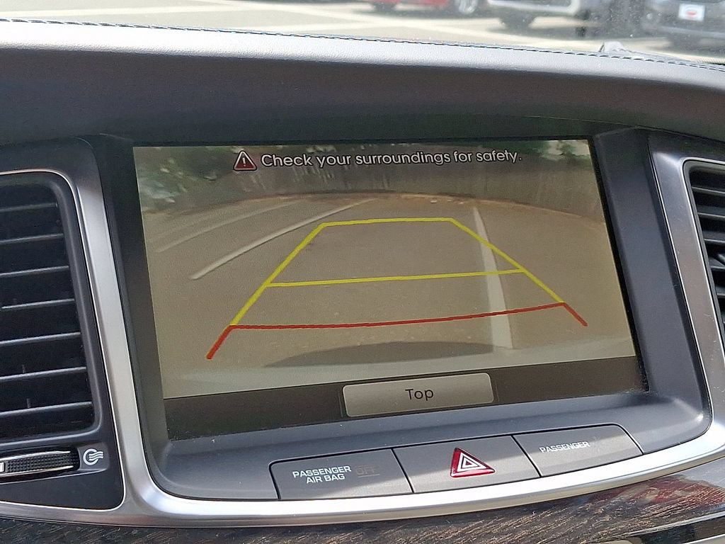 Used 2015 Hyundai Equus Signature RWD image 11