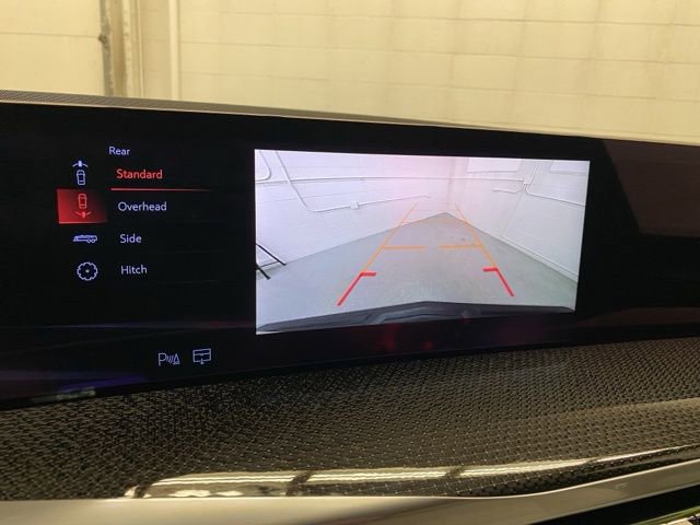 Used 2025 Cadillac Escalade ESV V image 14