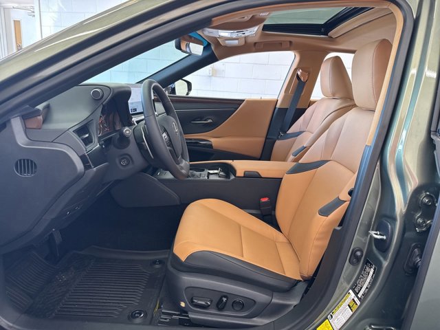 New 2025 Lexus ES 350 w/ Premium Package image 15