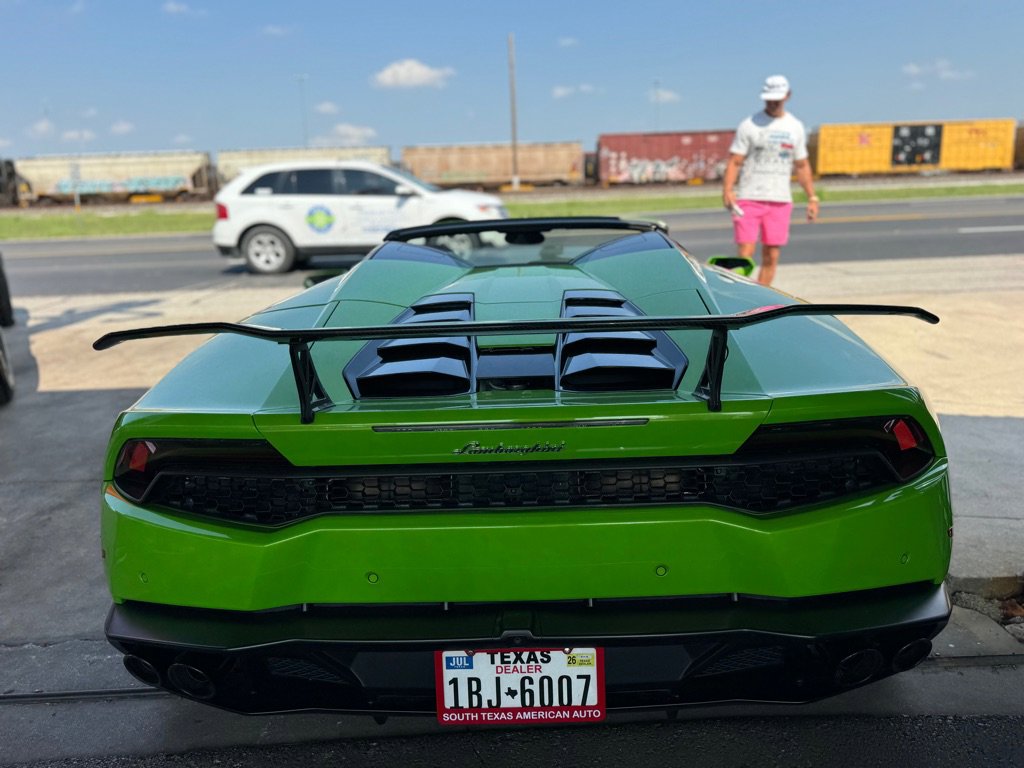 Used 2017 Lamborghini Huracan LP 610-4 image 37