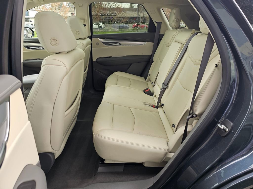 Used 2019 Cadillac XT5 Luxury image 16
