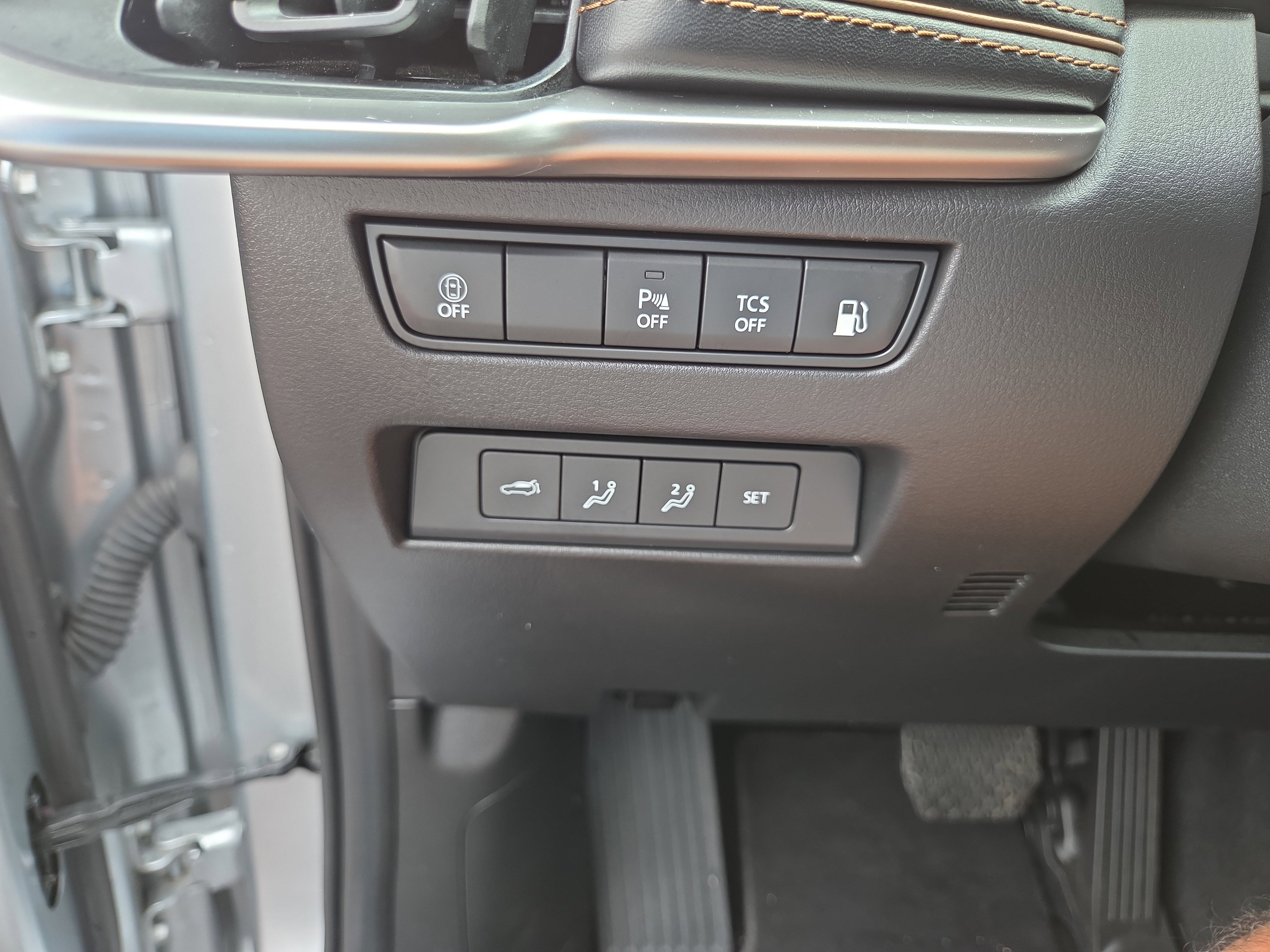 Used 2024 MAZDA CX-90 Plug-In Hybrid w/ Premium Plus image 31