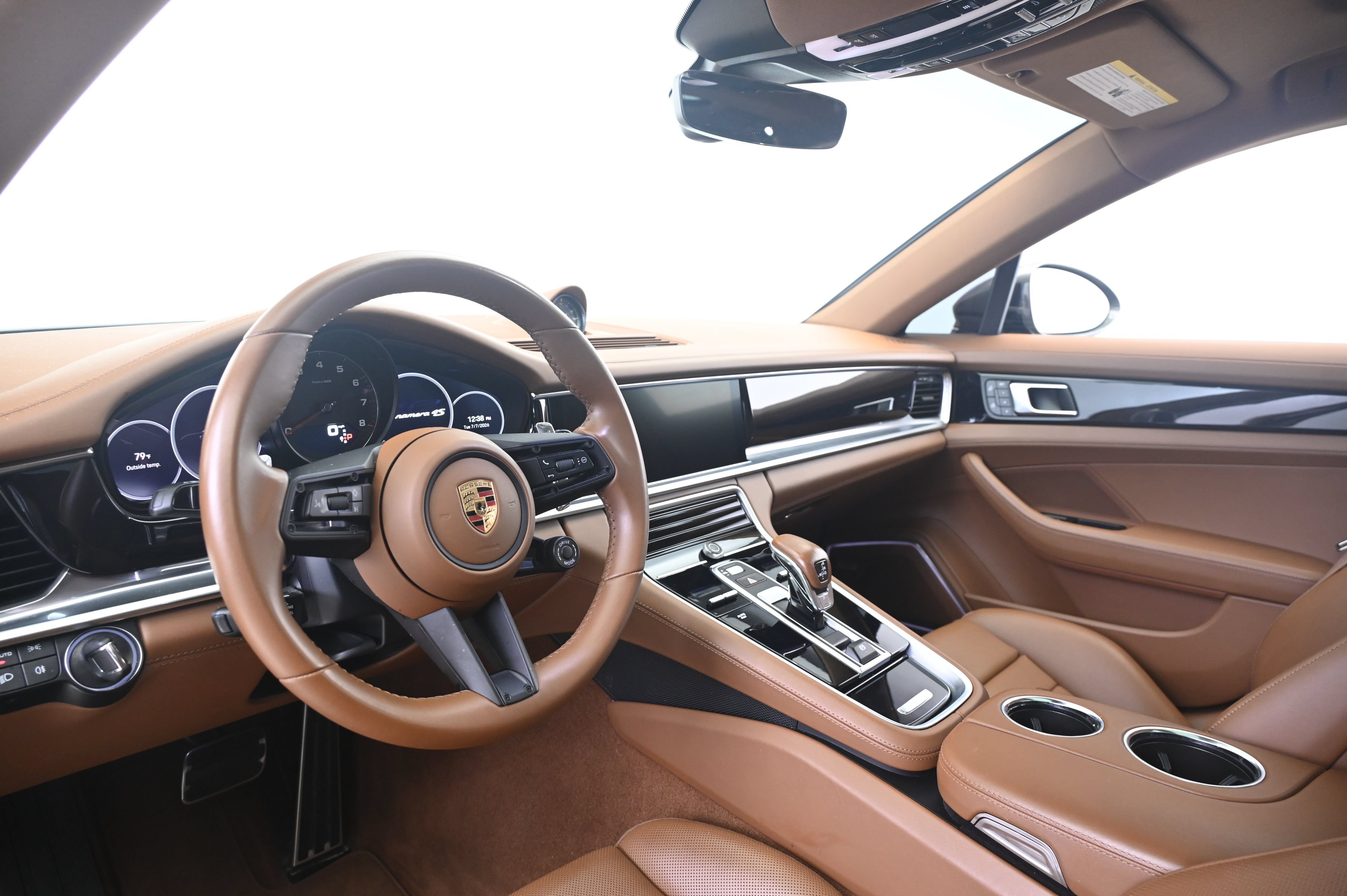 Certified 2023 Porsche Panamera 4S AWD/4WD image 4