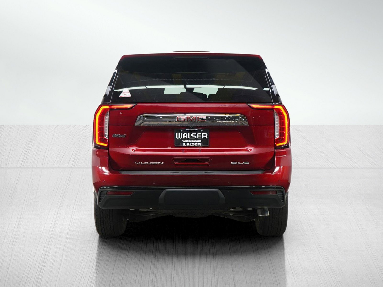 Used 2021 GMC Yukon SLE image 4