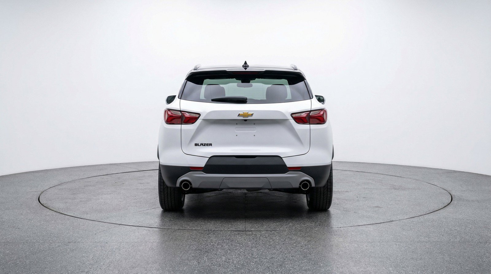 Used 2025 Chevrolet Blazer LT FWD image 7