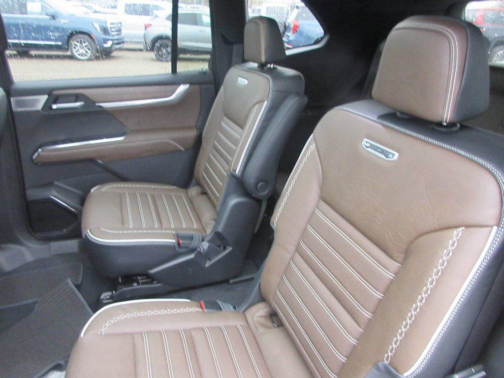 New 2026 GMC Acadia Denali Ultimate image 15