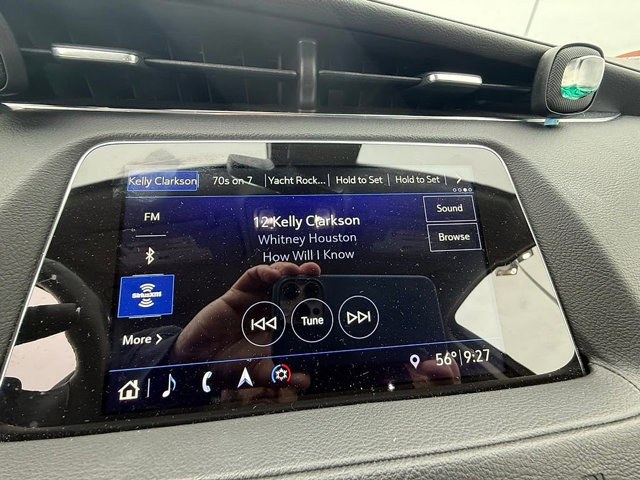 Used 2019 Cadillac XT4 Premium Luxury w/ Enhanced Visibility Package AWD/4WD image 30