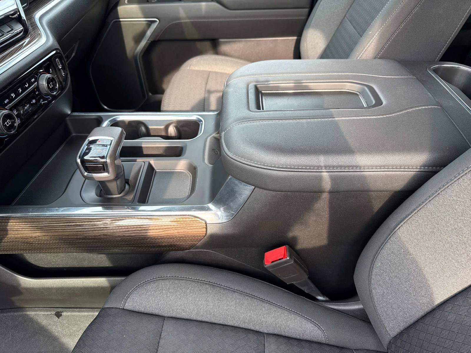 Used 2022 Chevrolet Silverado 1500 RST image 13