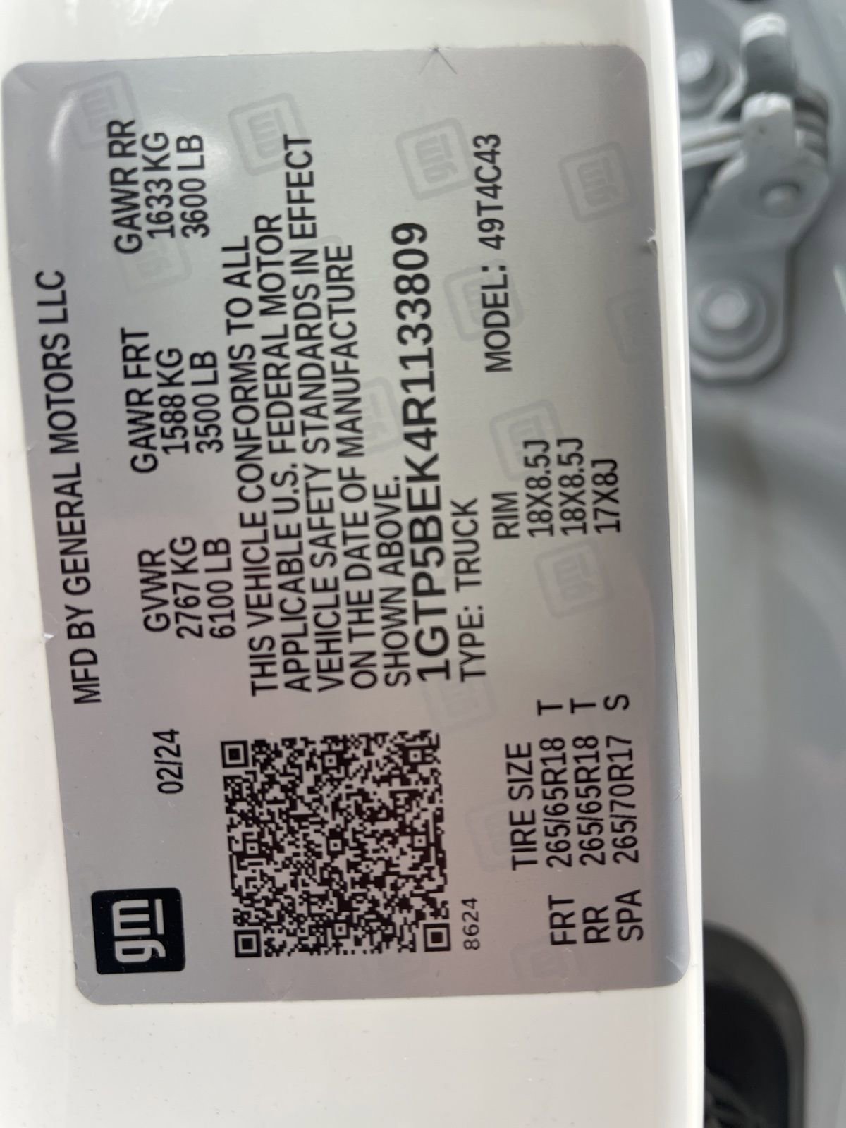 Used 2024 GMC Canyon Elevation w/ Convenience Package image 9