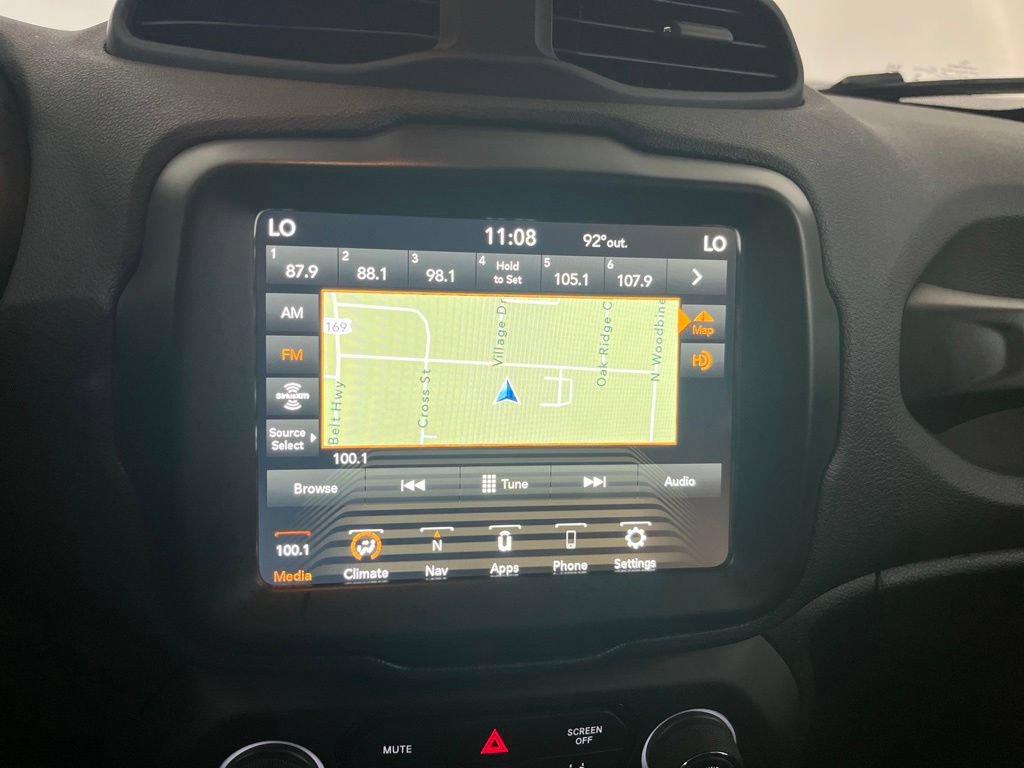 Used 2023 Jeep Renegade Latitude AWD/4WD image 64