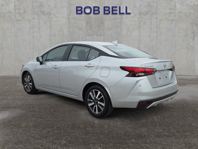 Used 2025 Nissan Versa SV FWD image 3