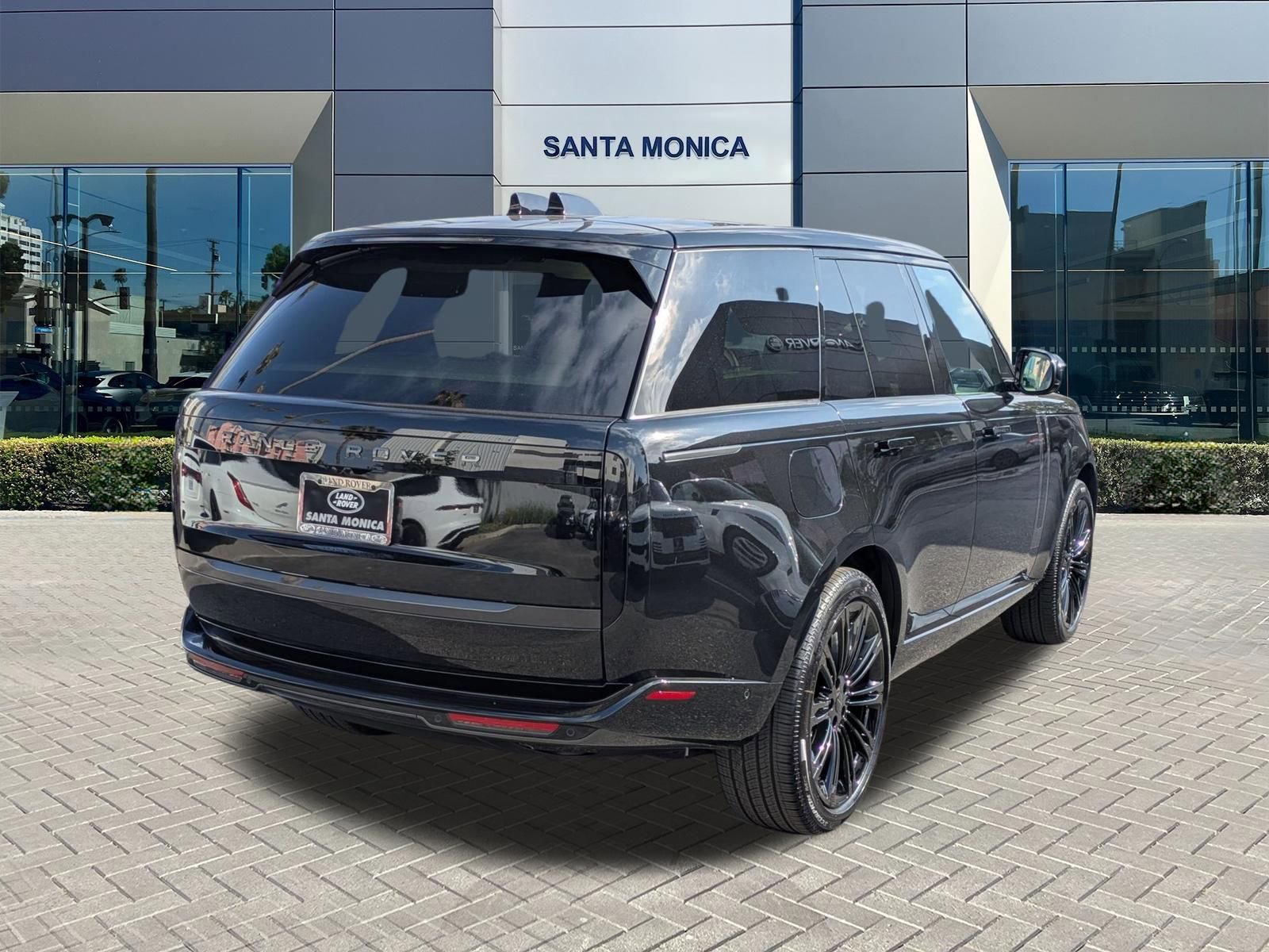 New 2026 Land Rover Range Rover SE AWD/4WD image 5