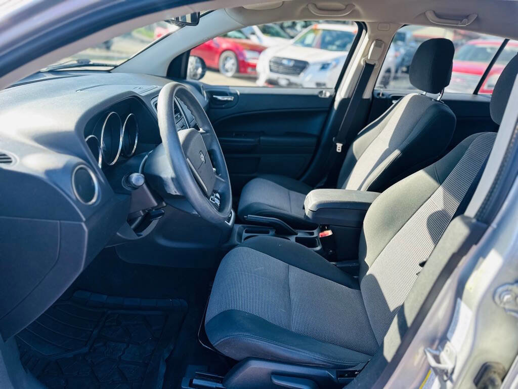 Used 2011 Dodge Caliber Mainstreet image 16