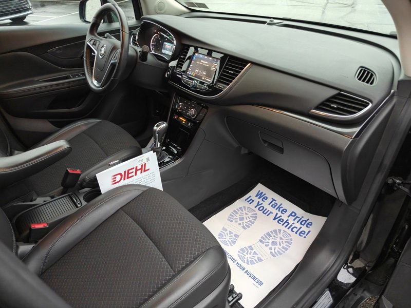 Certified 2022 Buick Encore Preferred w/ Safety Package image 18