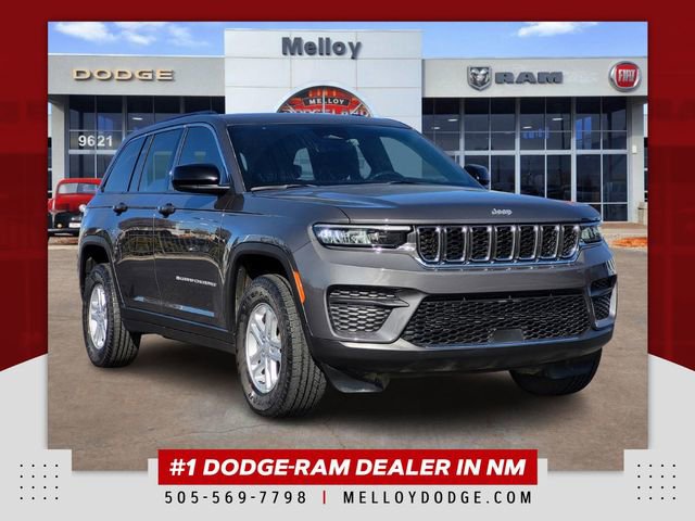 Certified 2025 Jeep Grand Cherokee Laredo image 1