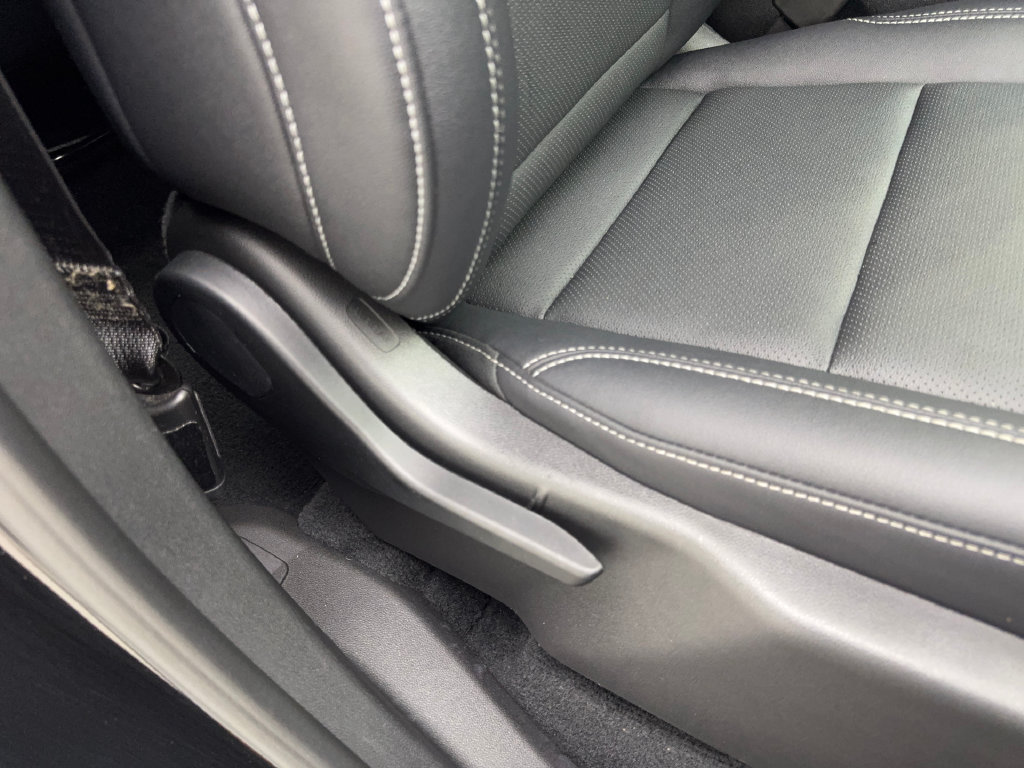Used 2026 Chevrolet Traverse LT FWD image 53
