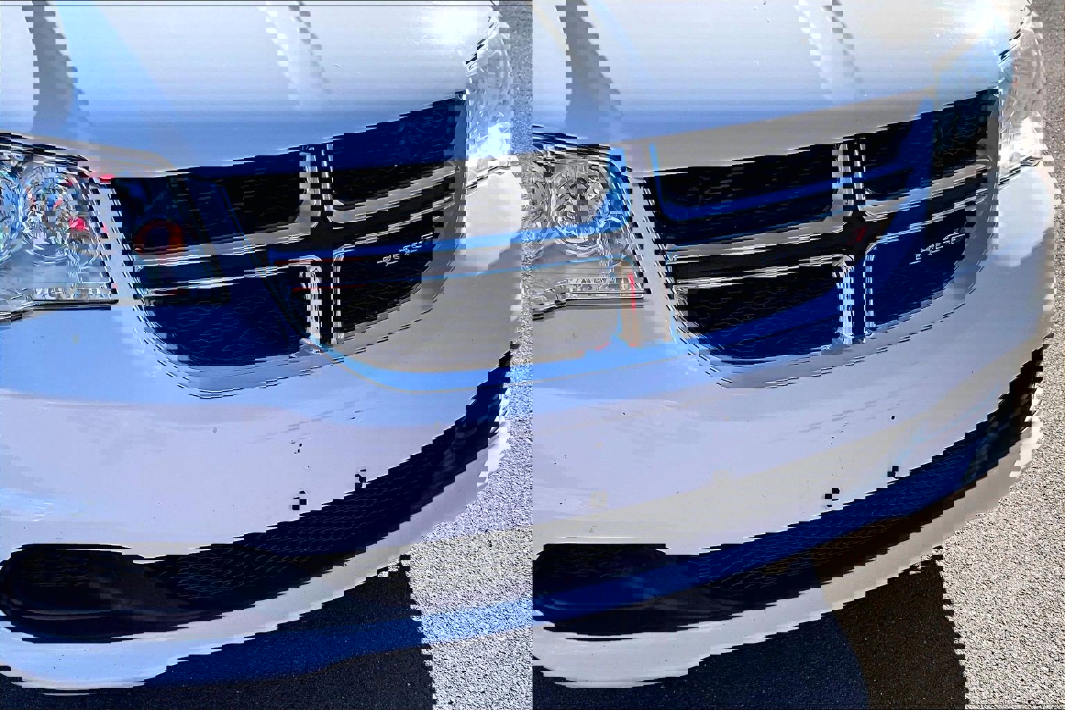 Used 2018 Dodge Grand Caravan SE w/ UConnect Hands-Free Group image 26