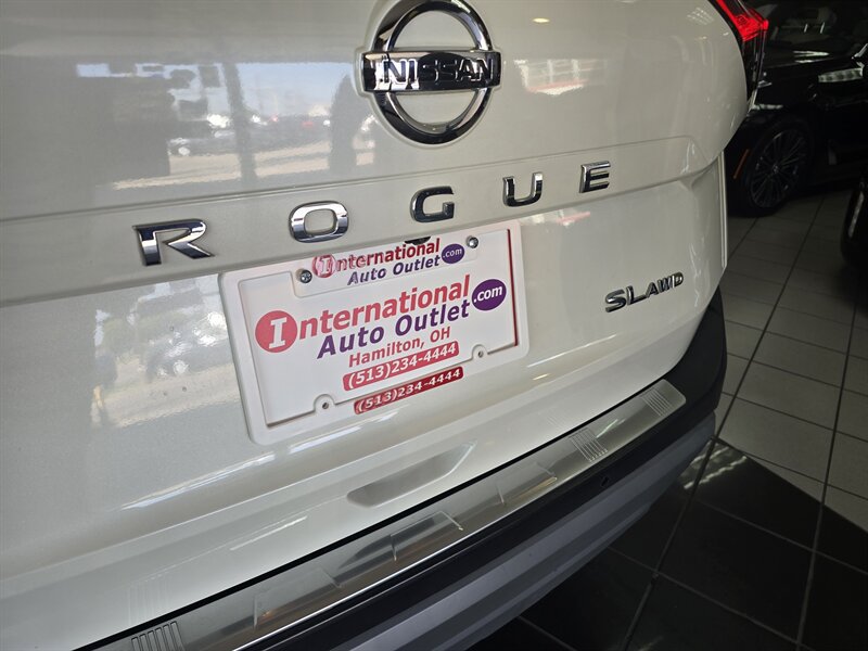 Used 2021 Nissan Rogue SL AWD/4WD image 34