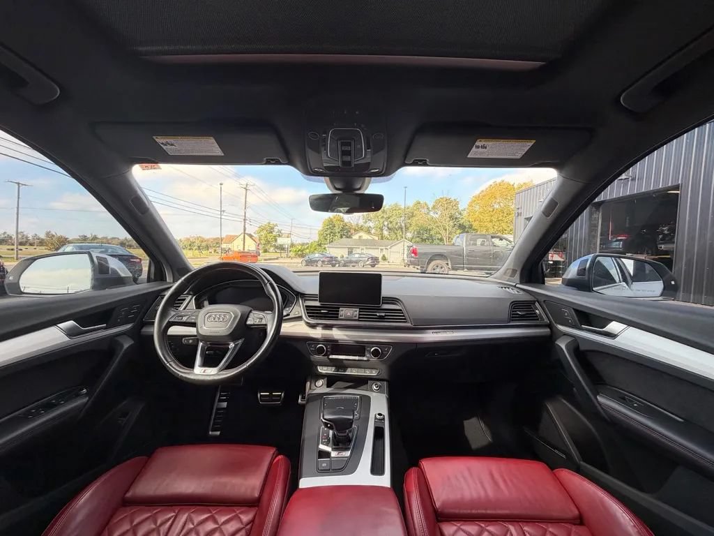 Used 2018 Audi SQ5 Premium Plus w/ Navigation Package AWD/4WD image 9