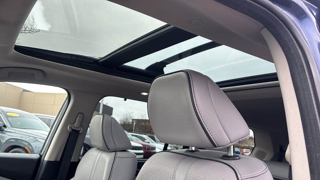 Used 2024 Honda Pilot Elite image 26