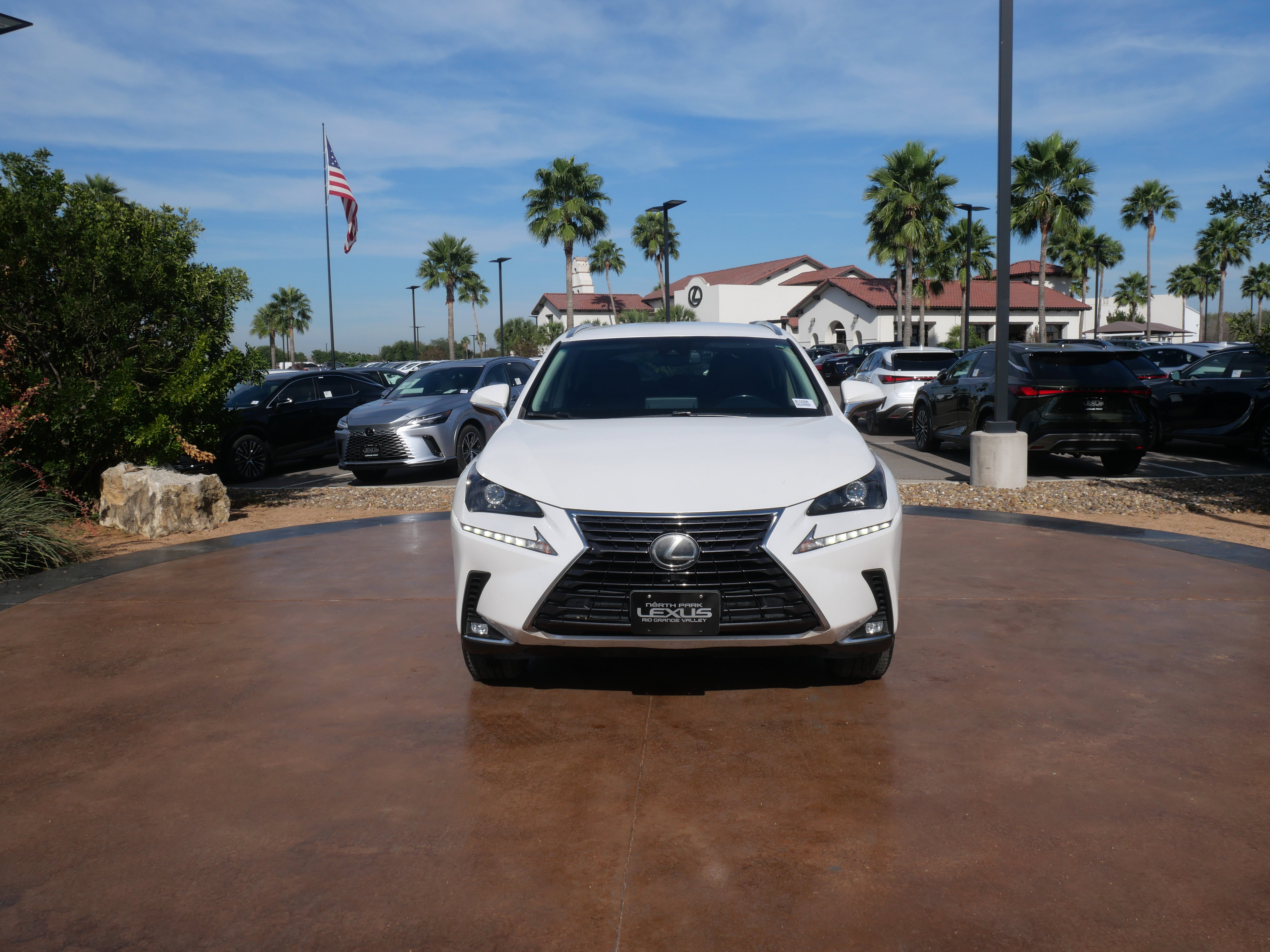 Used 2018 Lexus NX 300 FWD image 6